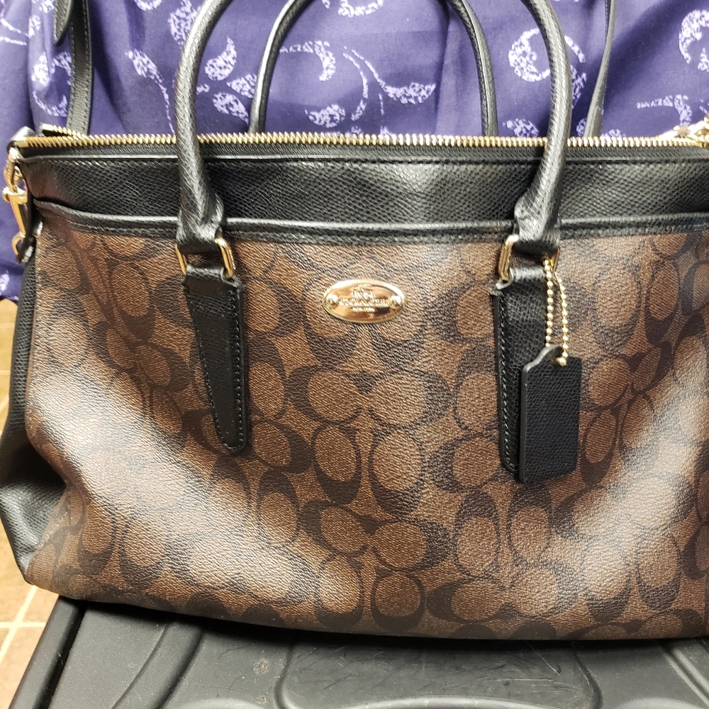 Coach pocketbook